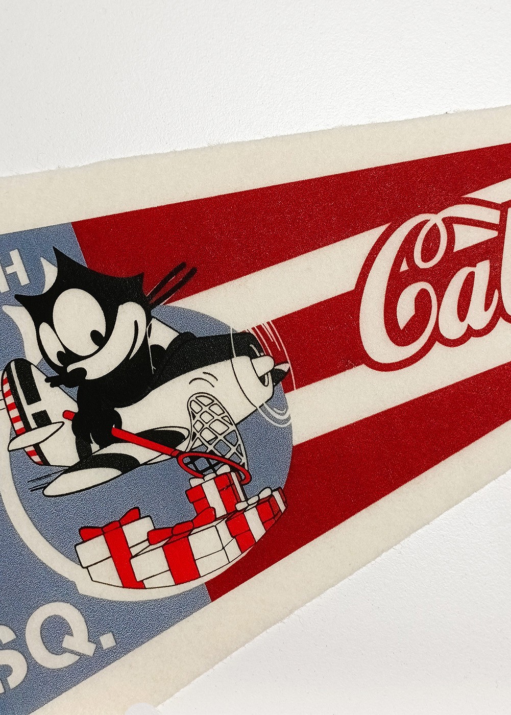 "Catch'Em All" pennant | Barnstormer