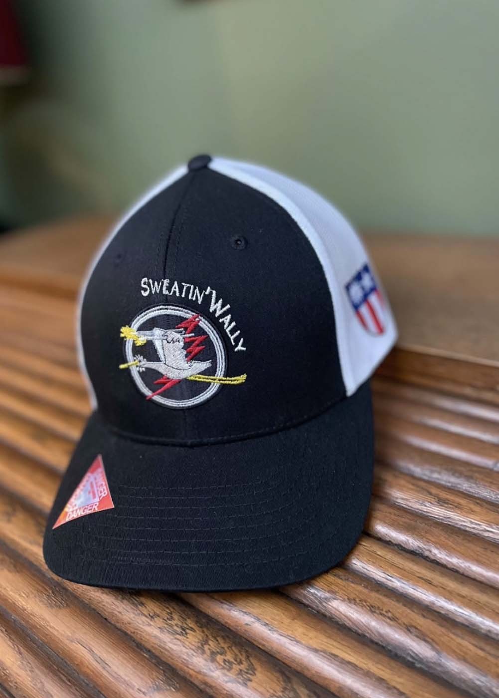 "P-61 Sweatin'Wally" trucker cap | Barnstormer