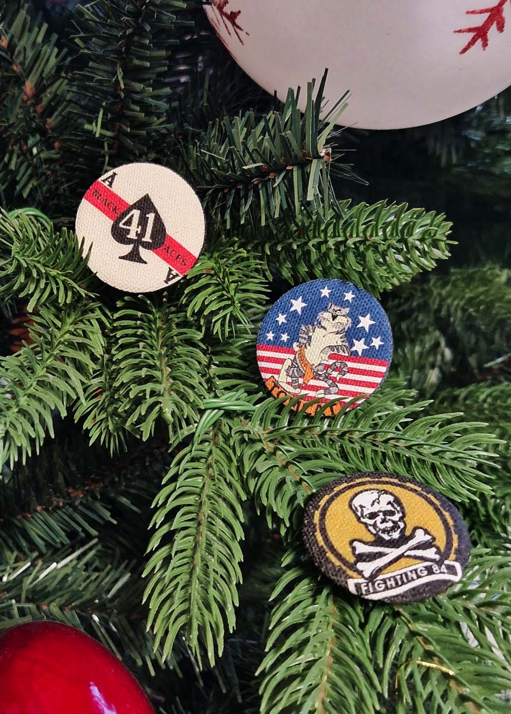 "Tomcat" set of 3 badges | Barnstormer
