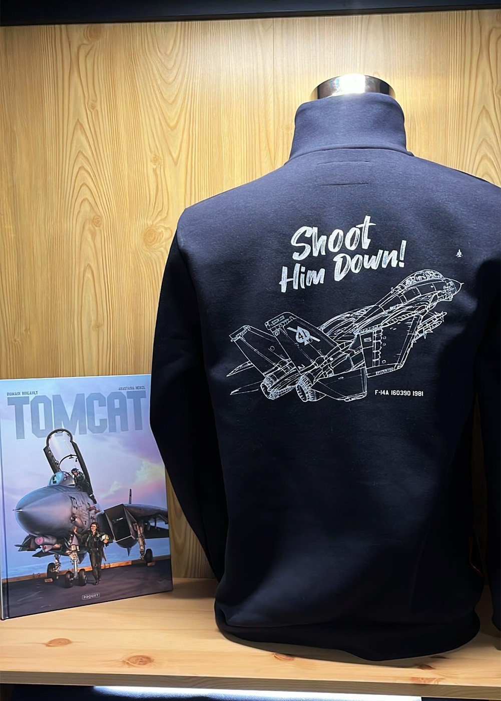 "VF41 Black Aces" half-zip sweater | Barnstormer